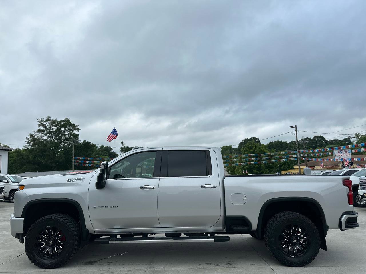 Used 2022 Chevrolet Silverado 2500 High Country AWD/4WD image 4