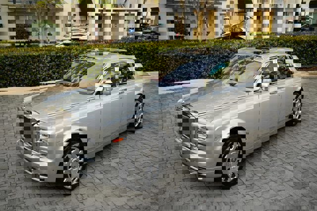 Used 2013 Rolls-Royce Phantom Sedan image 10