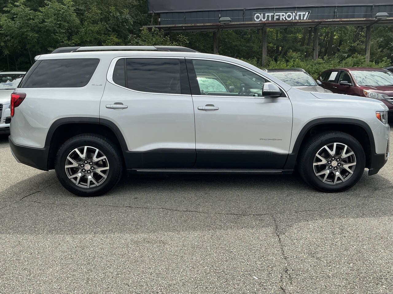 Used 2020 GMC Acadia SLE w/ Driver Convenience Package AWD/4WD image 4