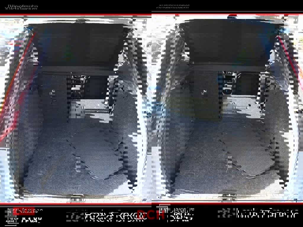 Used 2021 Volvo XC40 T4 Inscription image 44