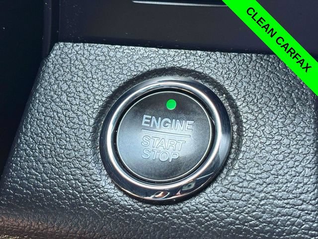 Used 2019 Ford Expedition Limited w/ Equipment Group 302A AWD/4WD image 17