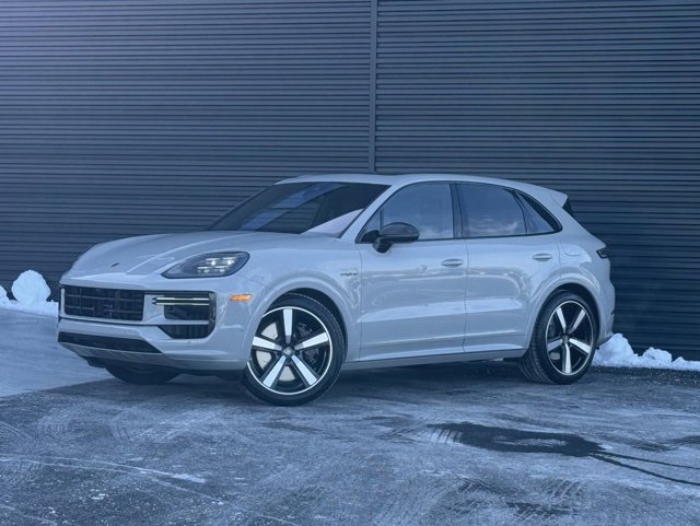 New 2025 Porsche Cayenne Turbo image 1