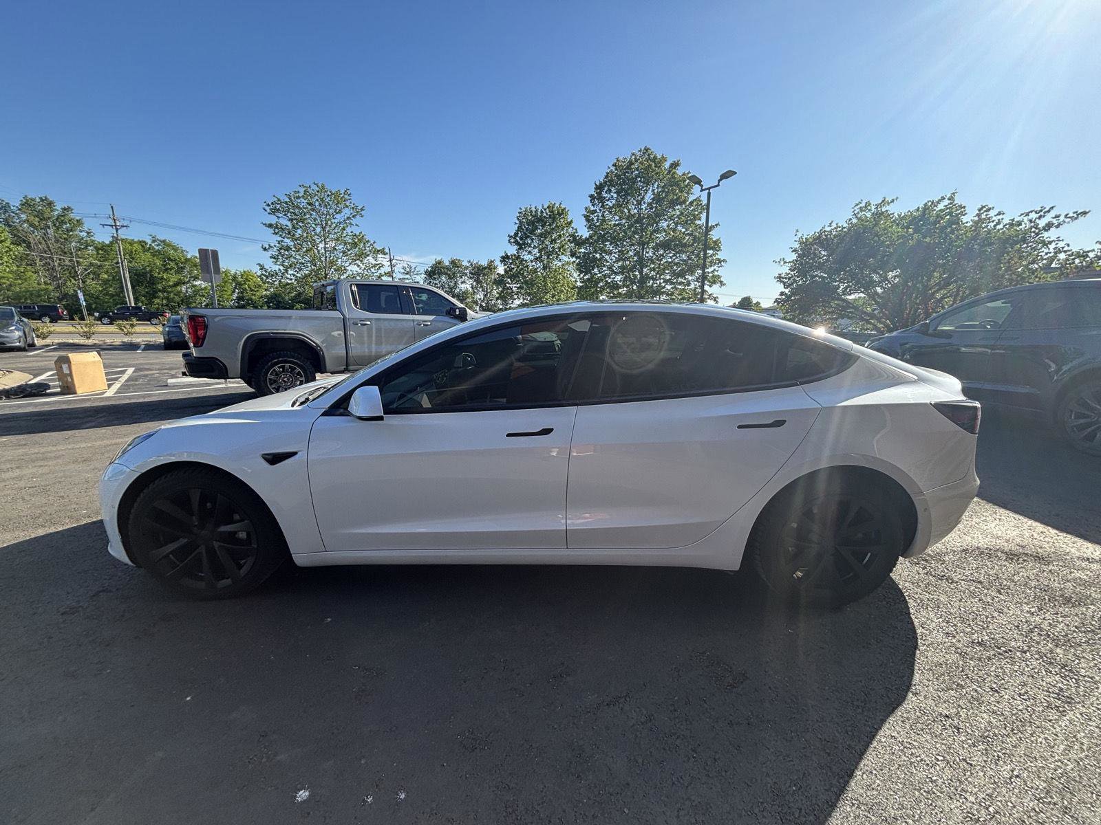 Used 2021 Tesla Model 3 Standard Range Plus RWD image 6