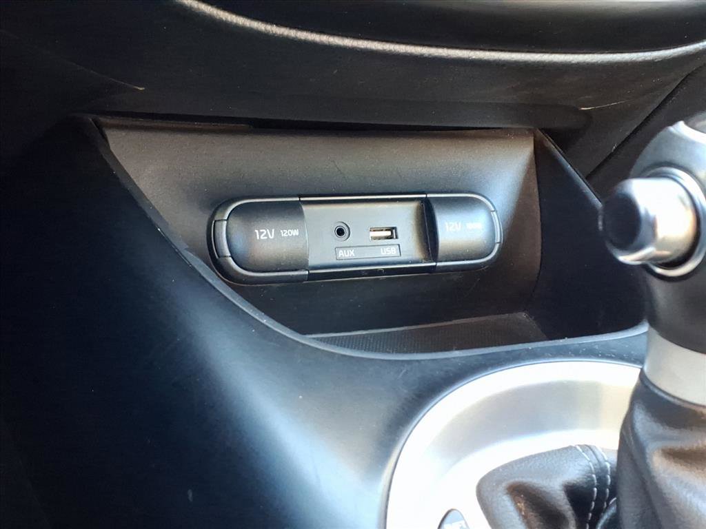 Used 2019 Kia Soul + image 15