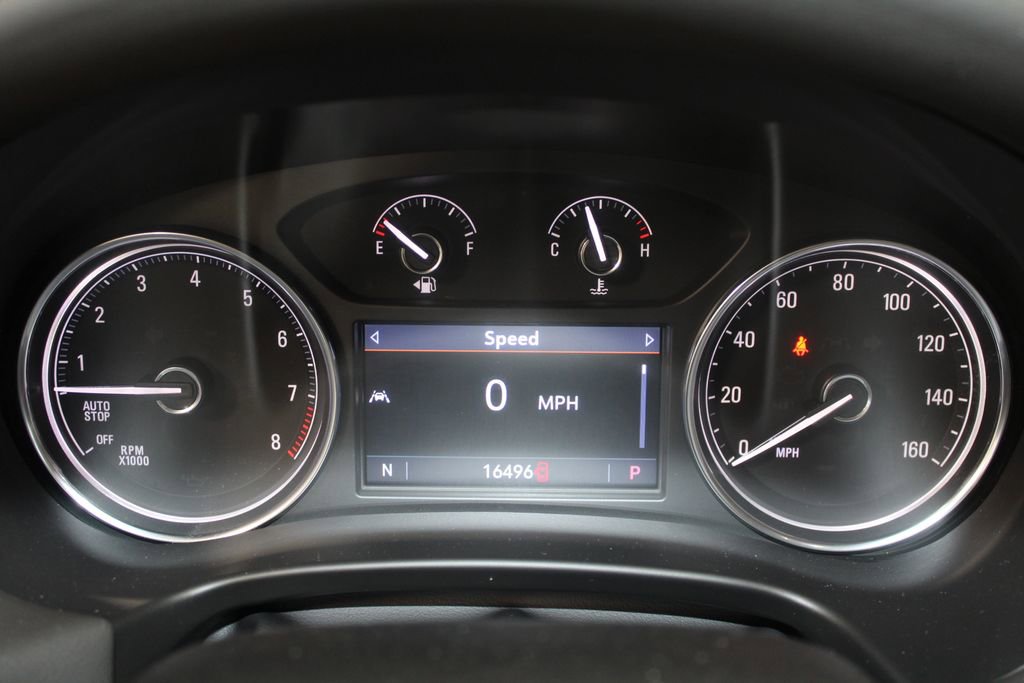 Used 2024 Buick Enclave Essence w/ Technology Package image 21