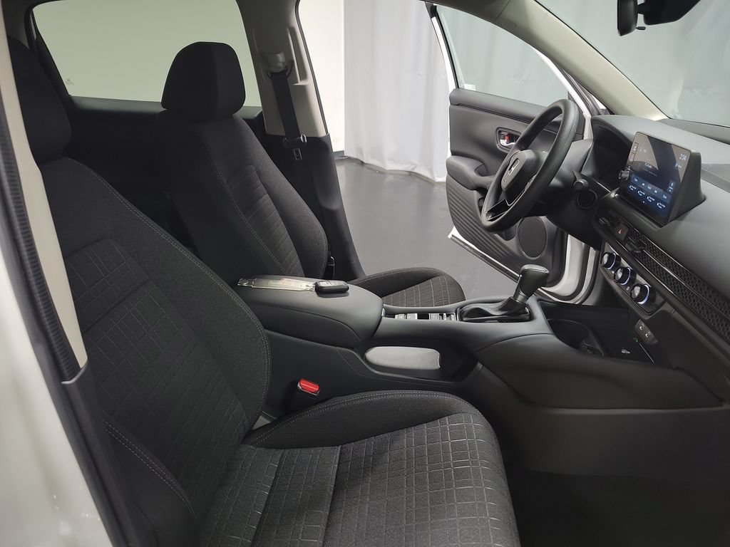 Used 2026 Honda HR-V LX image 31