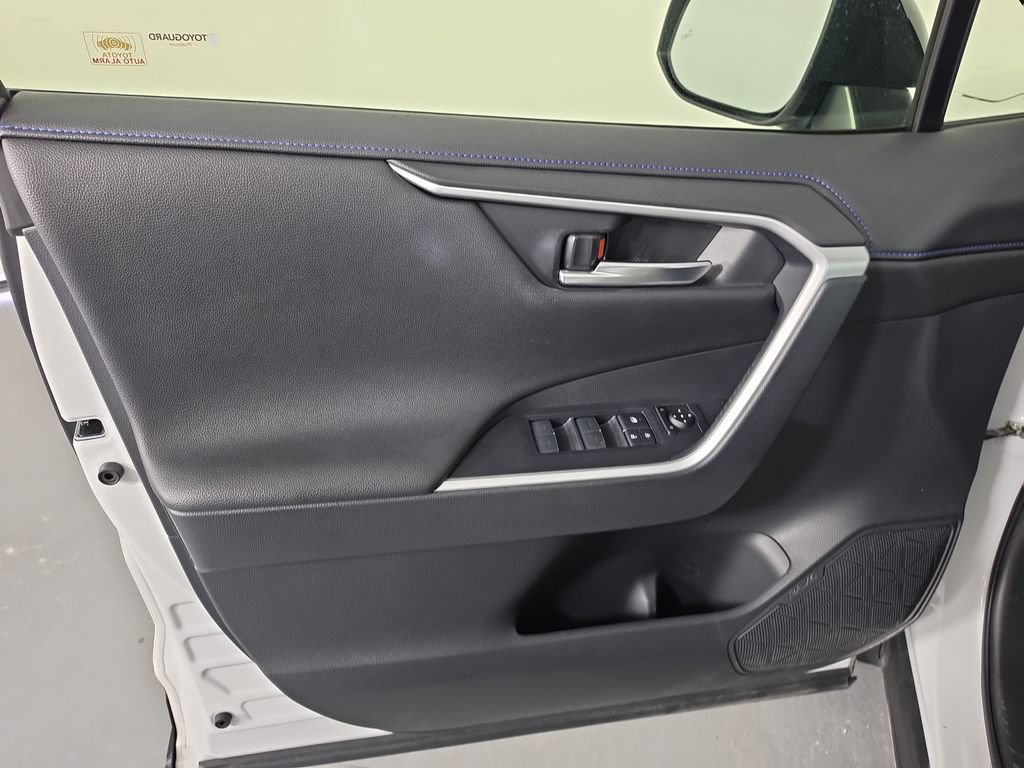 Certified 2023 Toyota RAV4 XSE AWD/4WD image 24