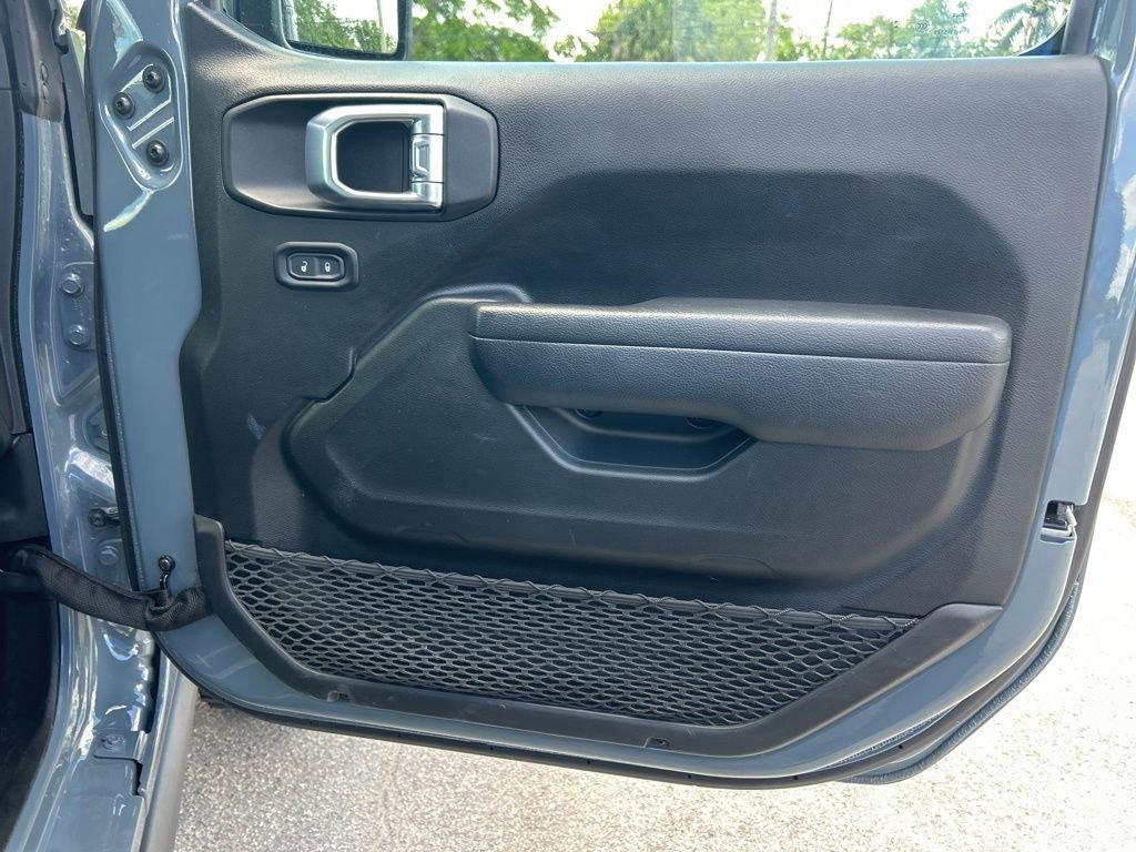 Certified 2025 Jeep Wrangler Unlimited Rubicon image 26