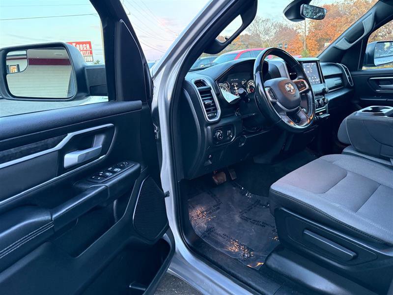 Used 2023 RAM 1500 Big Horn image 27