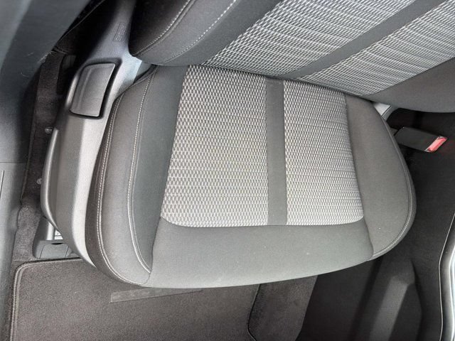 Used 2023 Kia Sorento LX FWD image 15