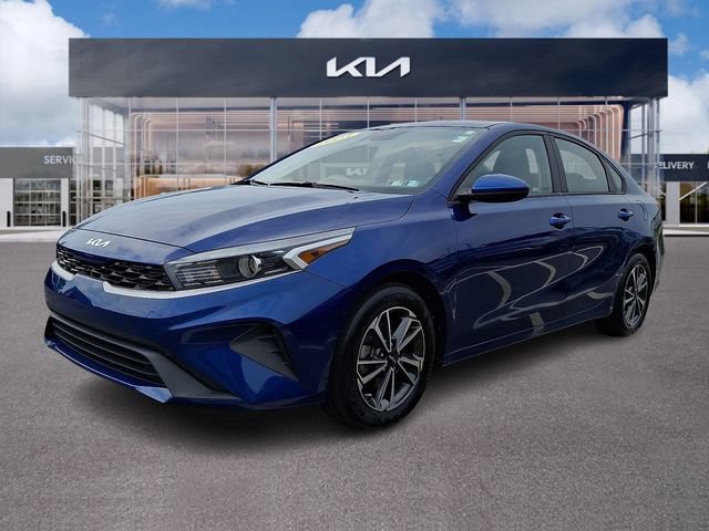 Used 2023 Kia Forte LXS FWD image 3