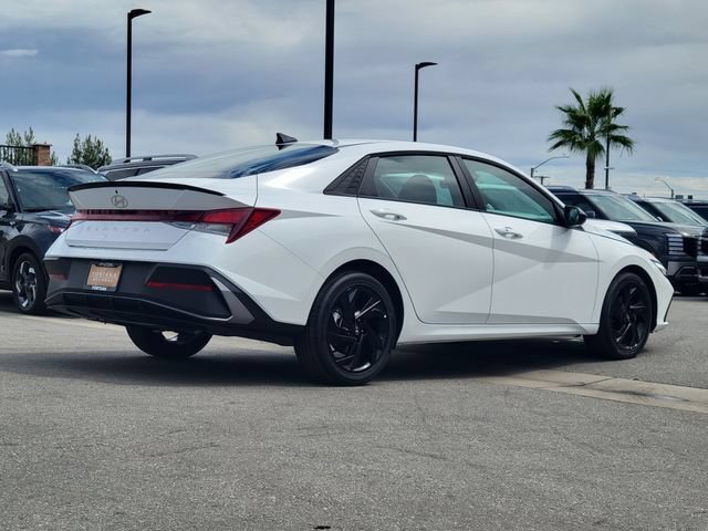 New 2026 Hyundai Elantra SEL Sport FWD image 4
