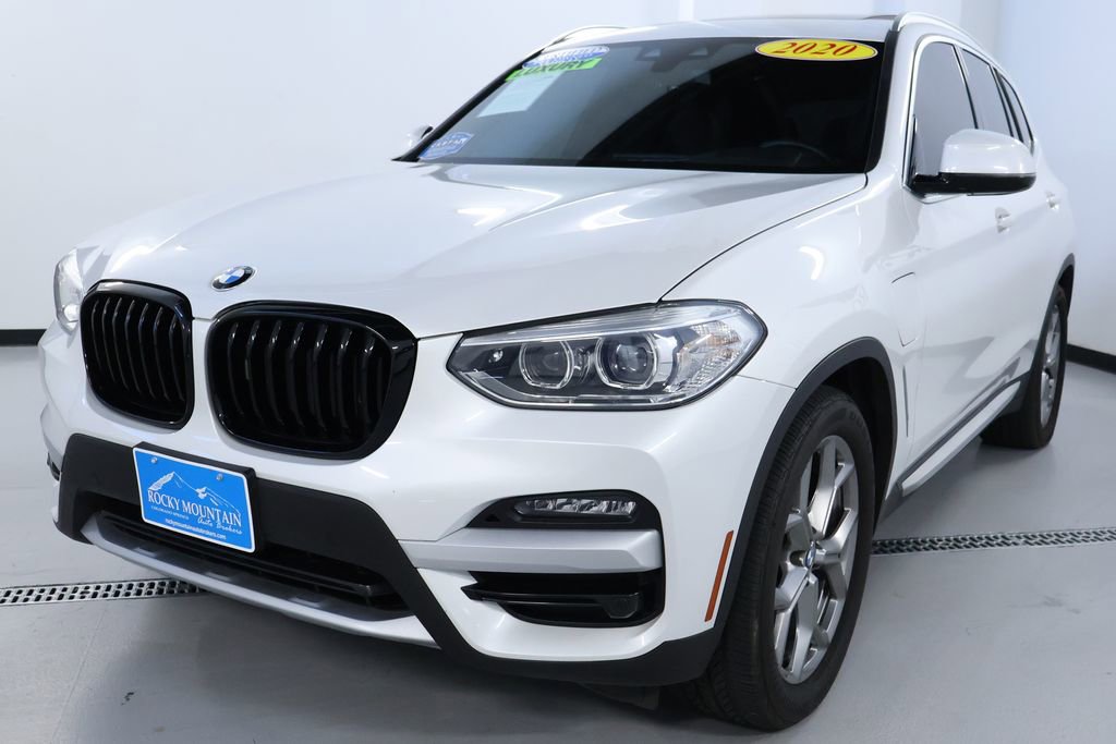 Used 2020 BMW X3 xDrive30e w/ Convenience Package image 3