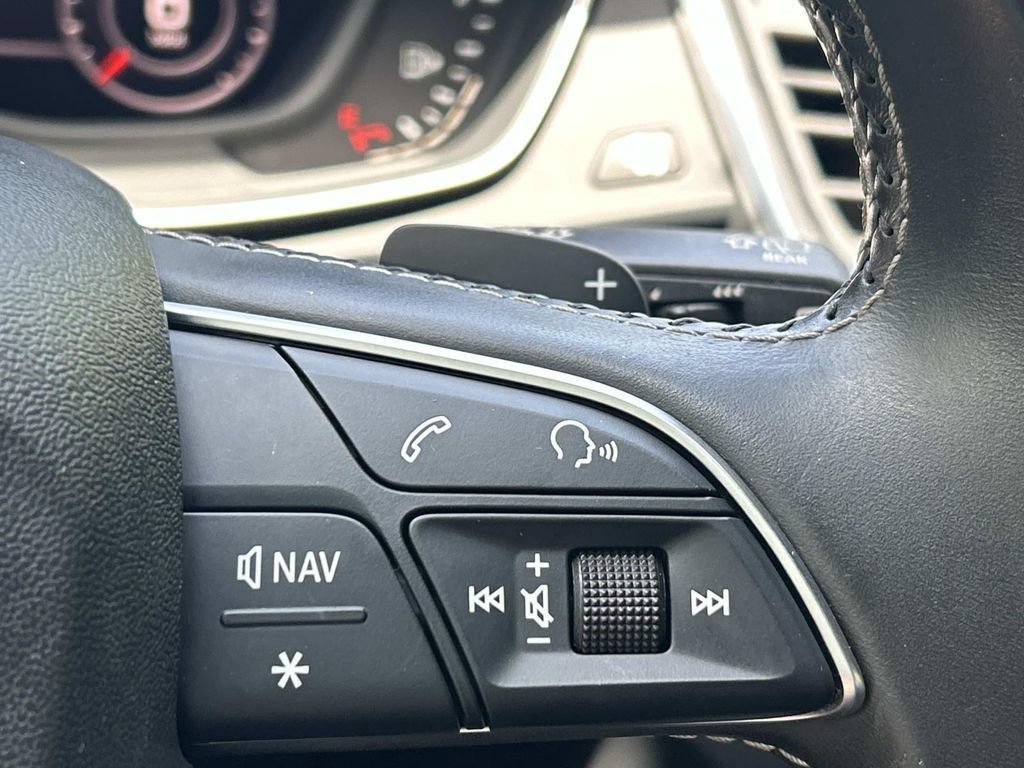 Used 2018 Audi SQ5 Prestige AWD/4WD image 34