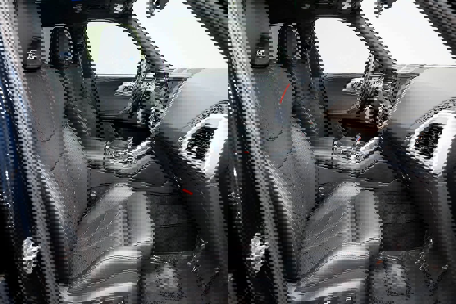 Used 2024 BMW XM image 18