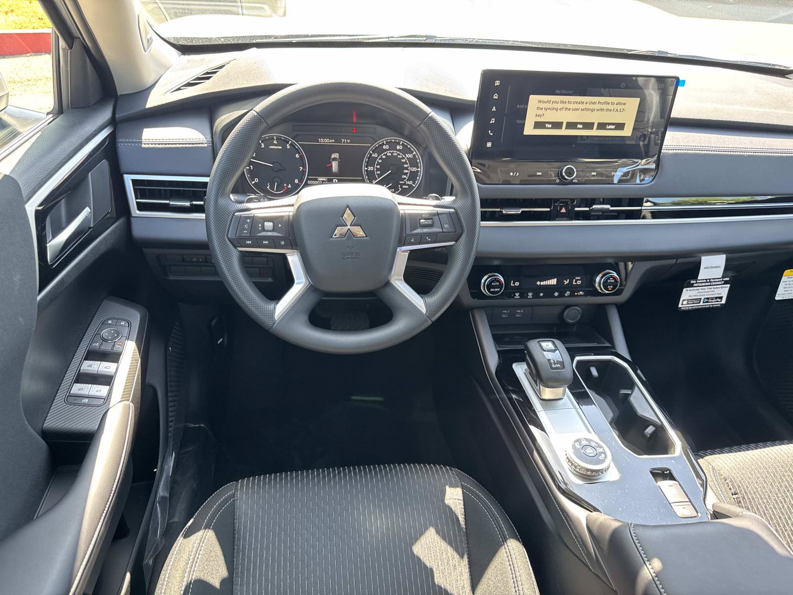 New 2026 Mitsubishi Outlander ES FWD image 8