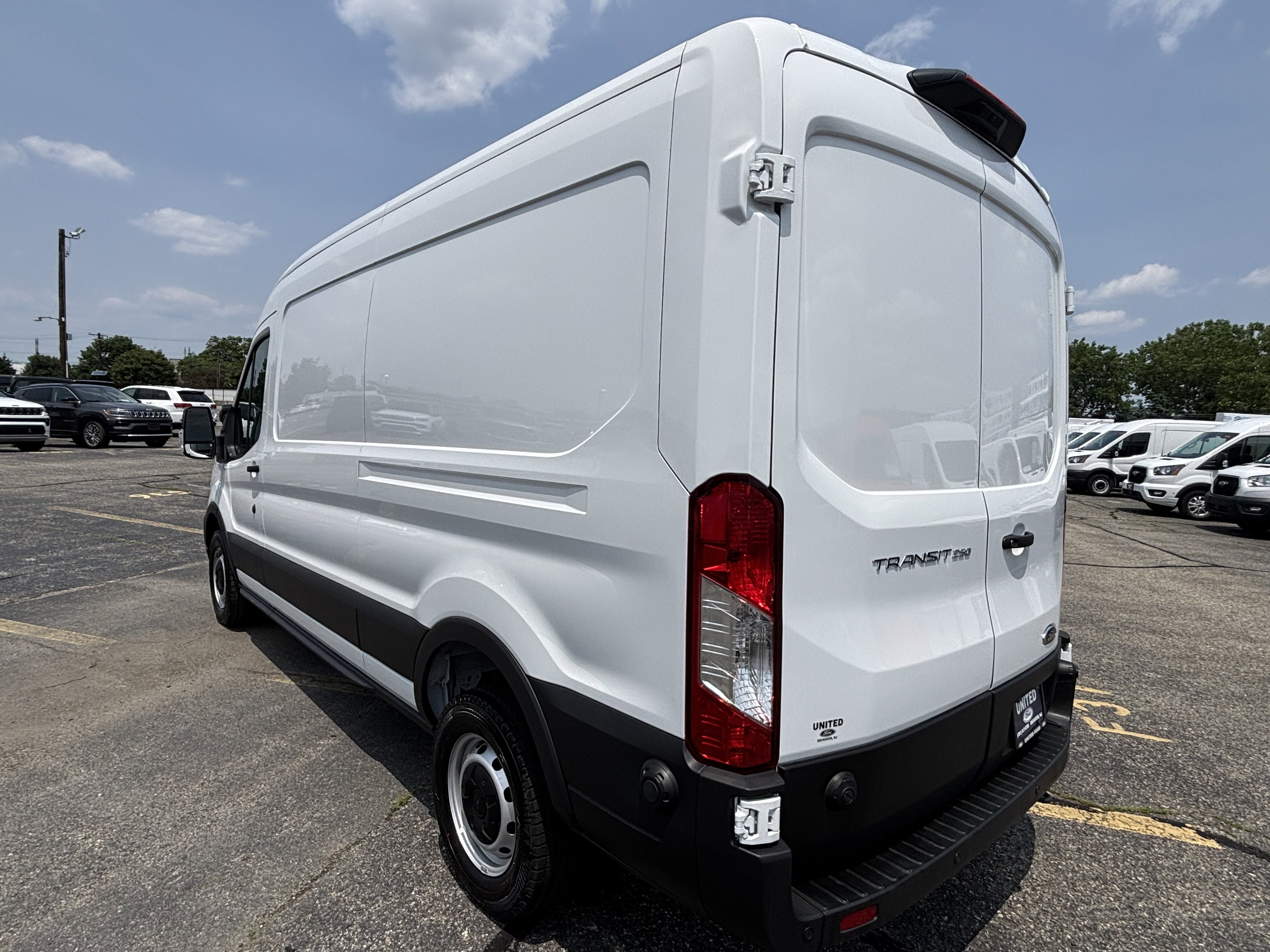 New 2025 Ford Transit 250 148 Medium Roof w/ Load Area Protection Package image 9