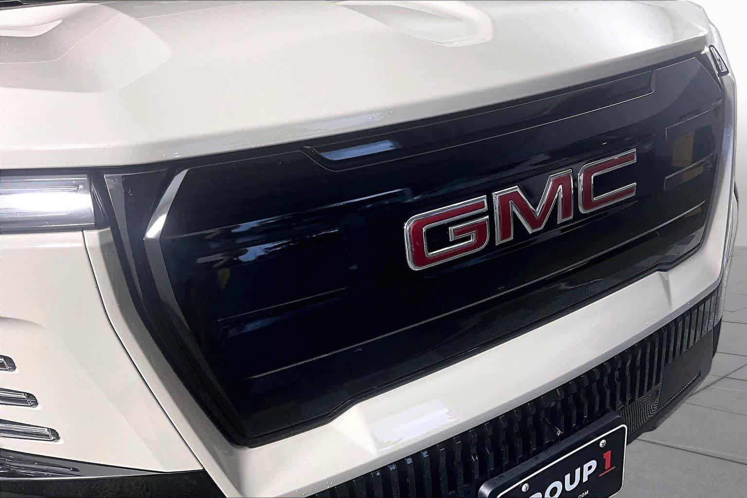 Used 2026 GMC Sierra EV Elevation AWD/4WD image 28