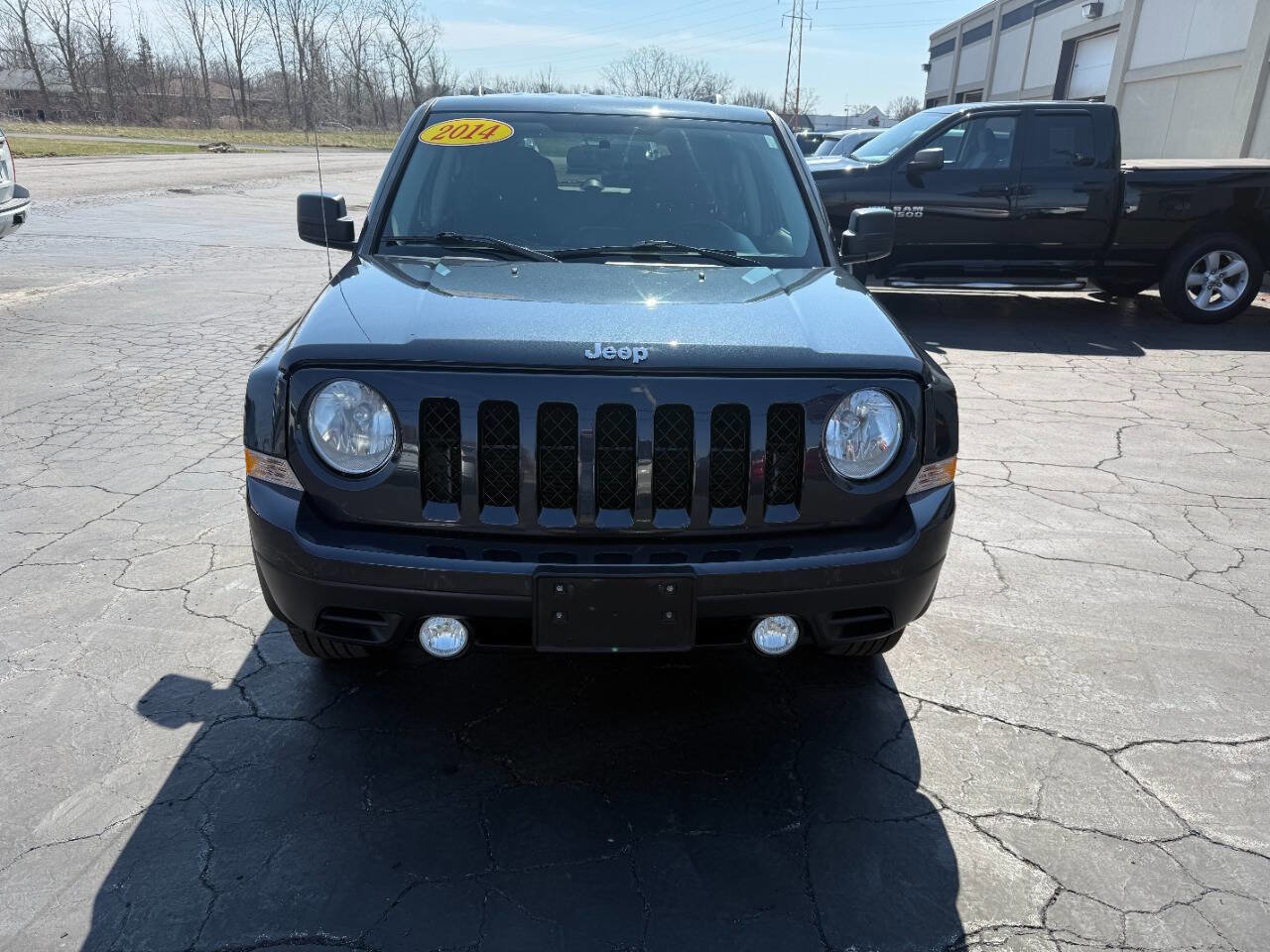 Used 2014 Jeep Patriot Sport w/ Power Value Group AWD/4WD image 2