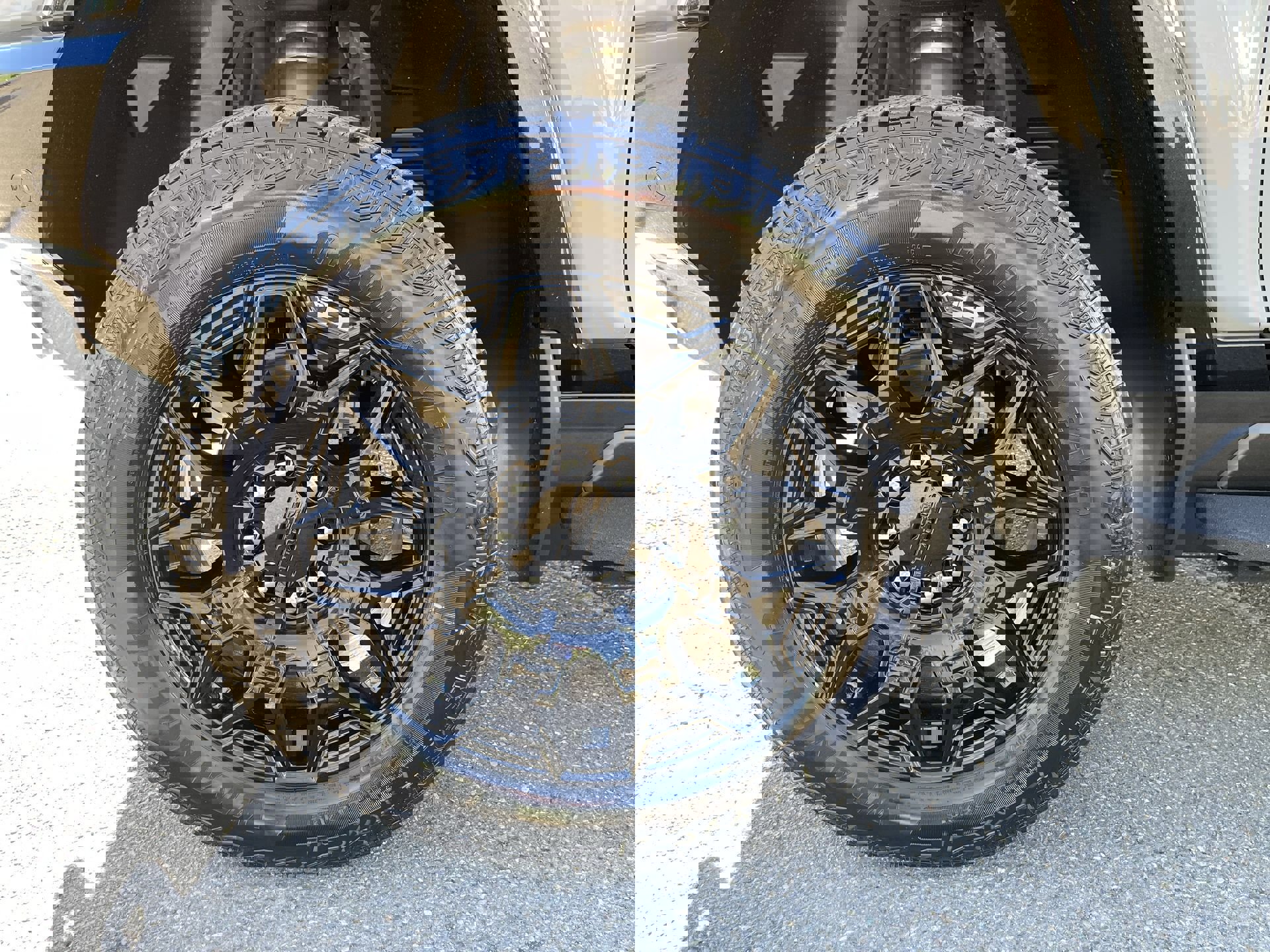 New 2026 GMC Hummer EV SUV image 67