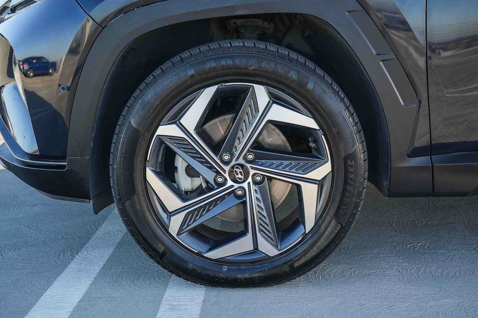 Used 2022 Hyundai Tucson Limited AWD/4WD image 11