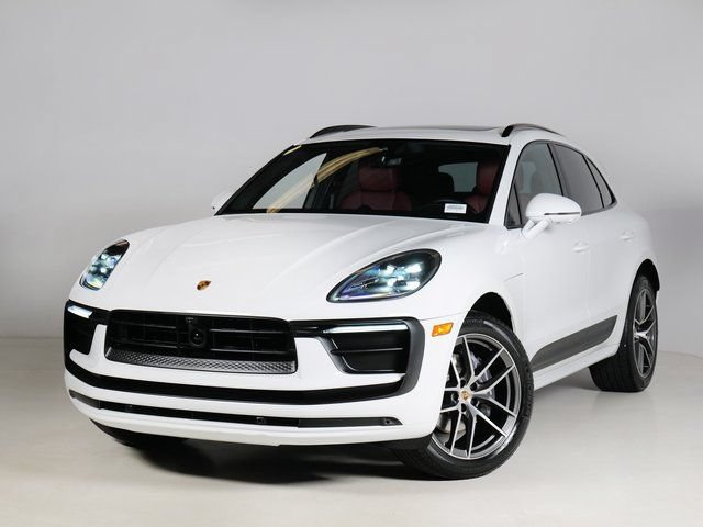Certified 2023 Porsche Macan AWD/4WD image 1