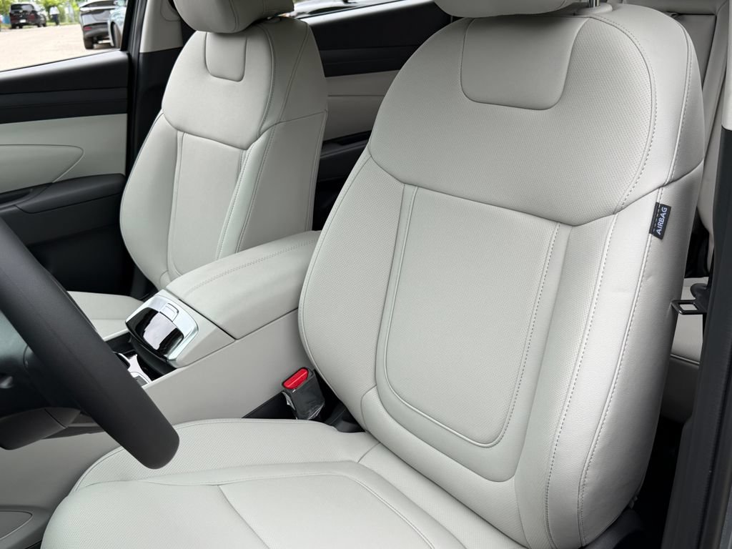 New 2026 Hyundai Tucson SEL Plus FWD image 19