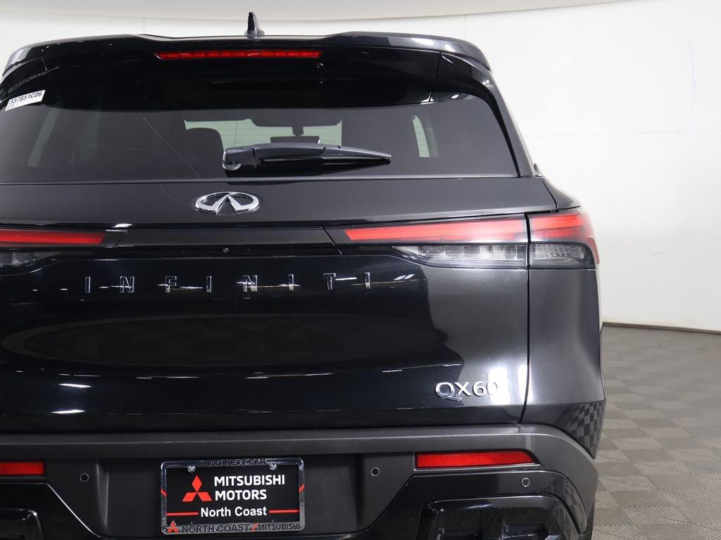 Used 2024 INFINITI QX60 Pure image 25