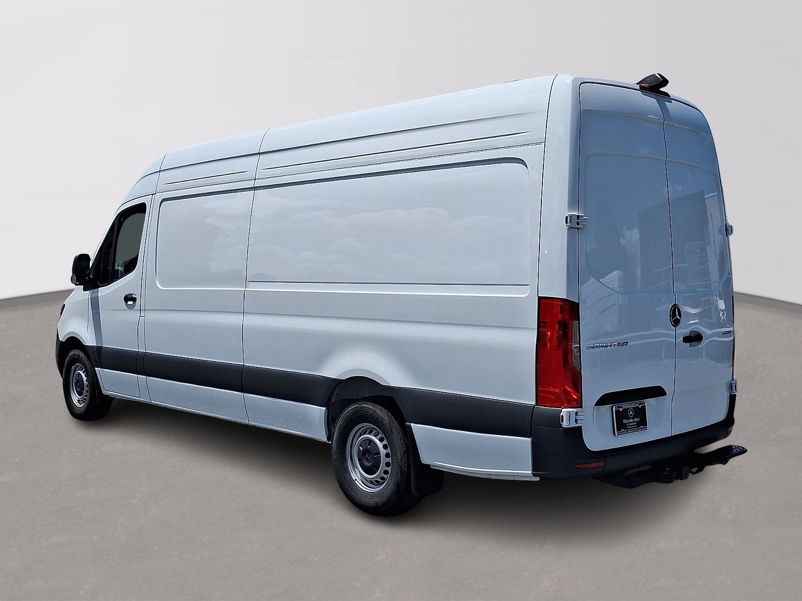 Used 2026 Mercedes-Benz Sprinter 2500 image 6