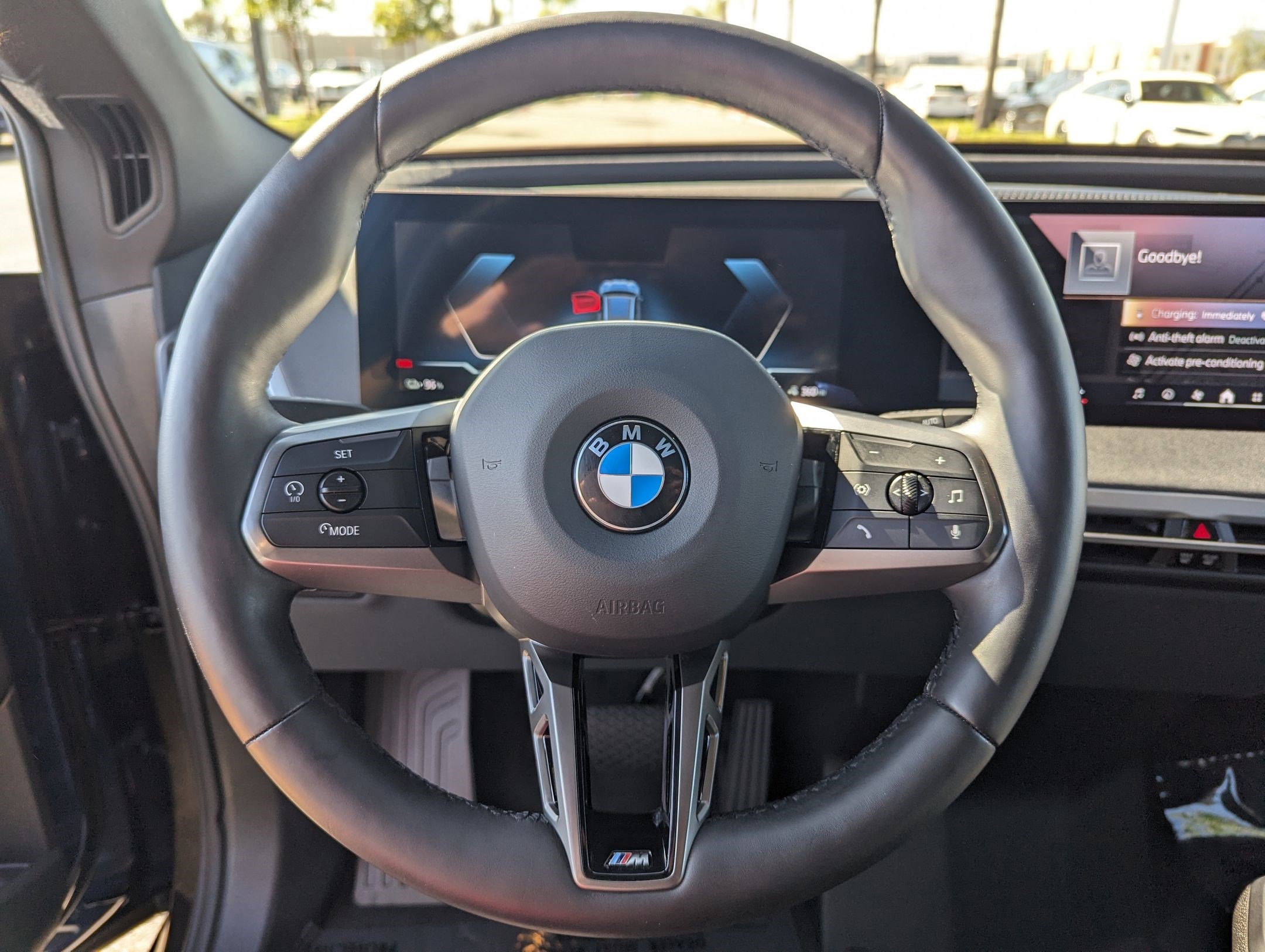 Used 2025 BMW iX xDrive50 w/ Premium Package image 18