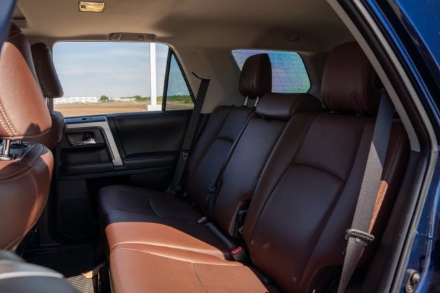 Used 2018 Toyota 4Runner Limited AWD/4WD image 14