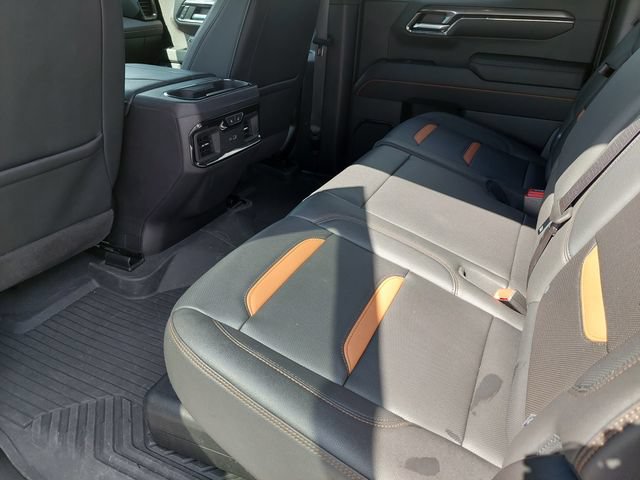 Used 2024 GMC Sierra 1500 AT4 w/ Technology Package AWD/4WD image 37