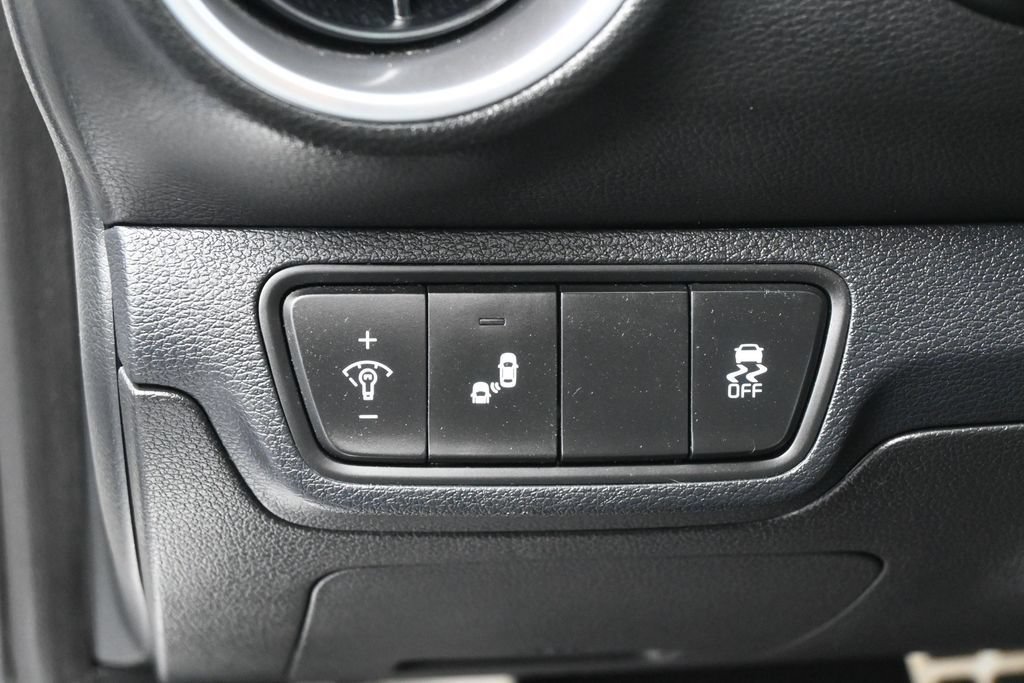 Used 2022 Kia Forte GT-Line w/ GT-Line Technology Package FWD image 15