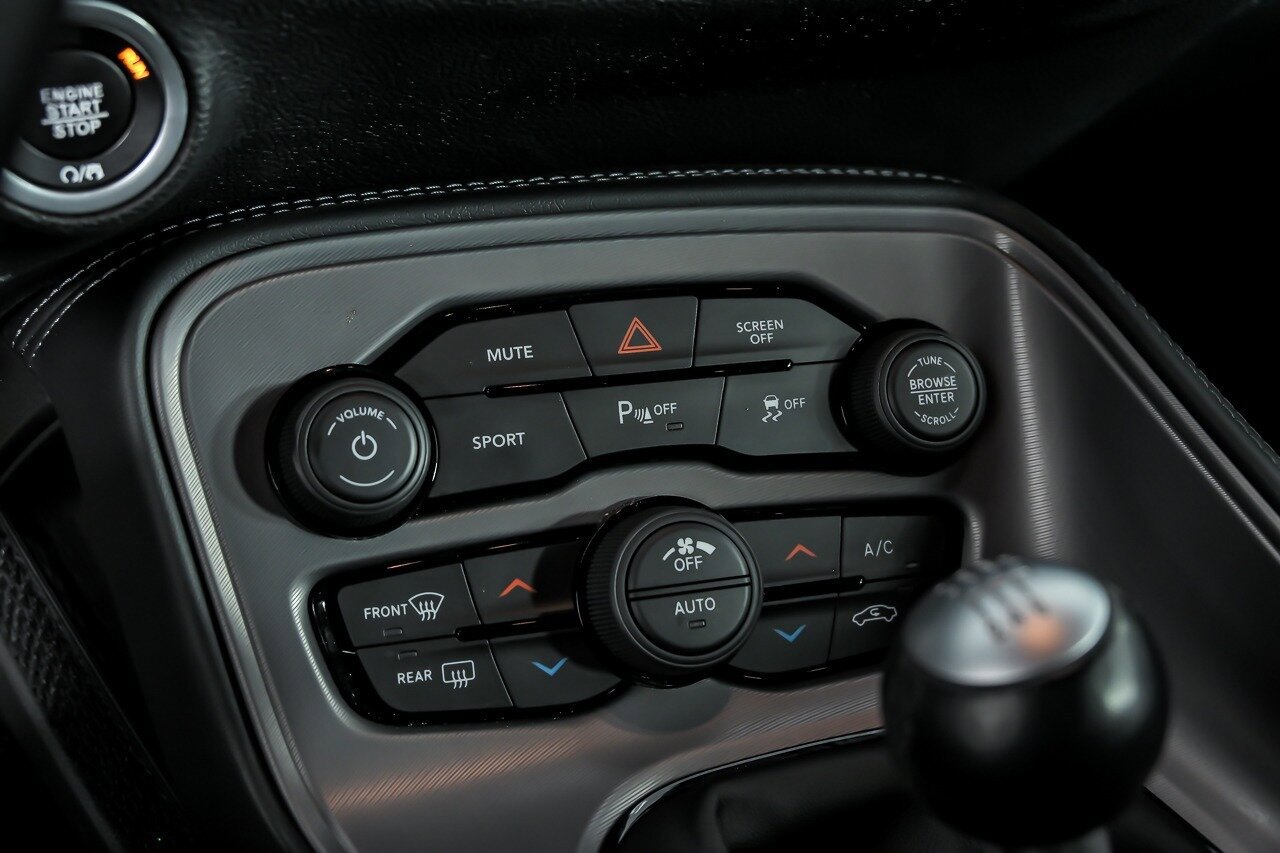 Used 2023 Dodge Challenger R/T w/ Performance Handling Group RWD image 32