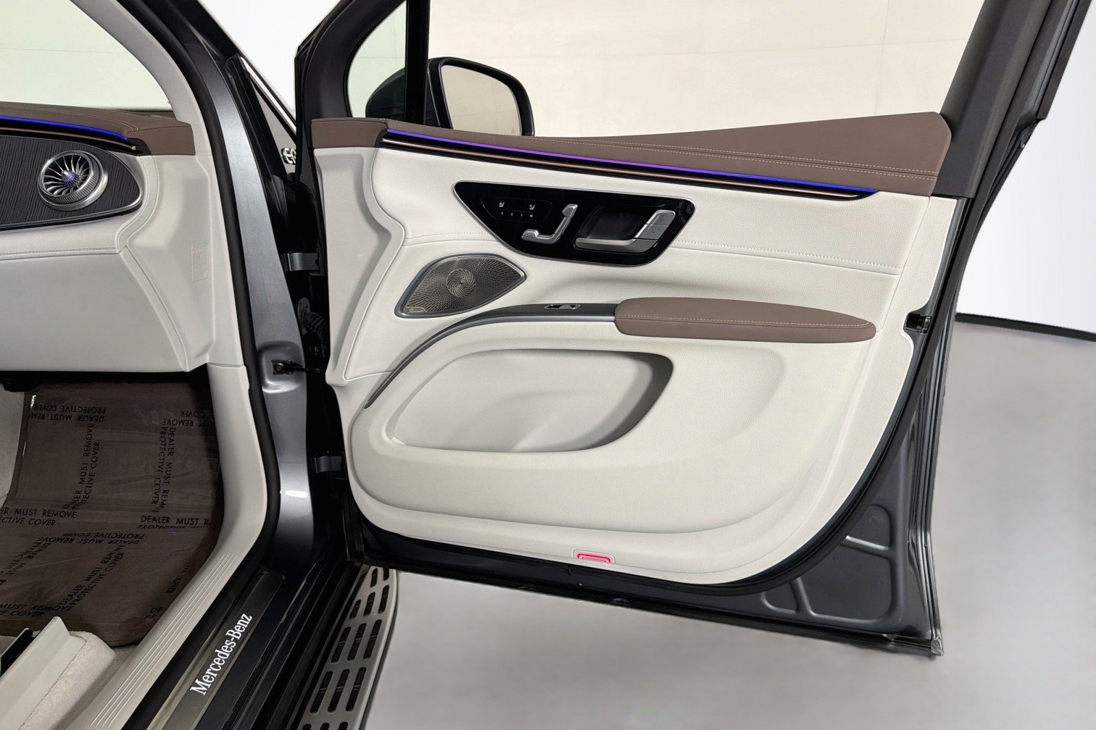 Certified 2023 Mercedes-Benz EQS 450+ SUV image 25