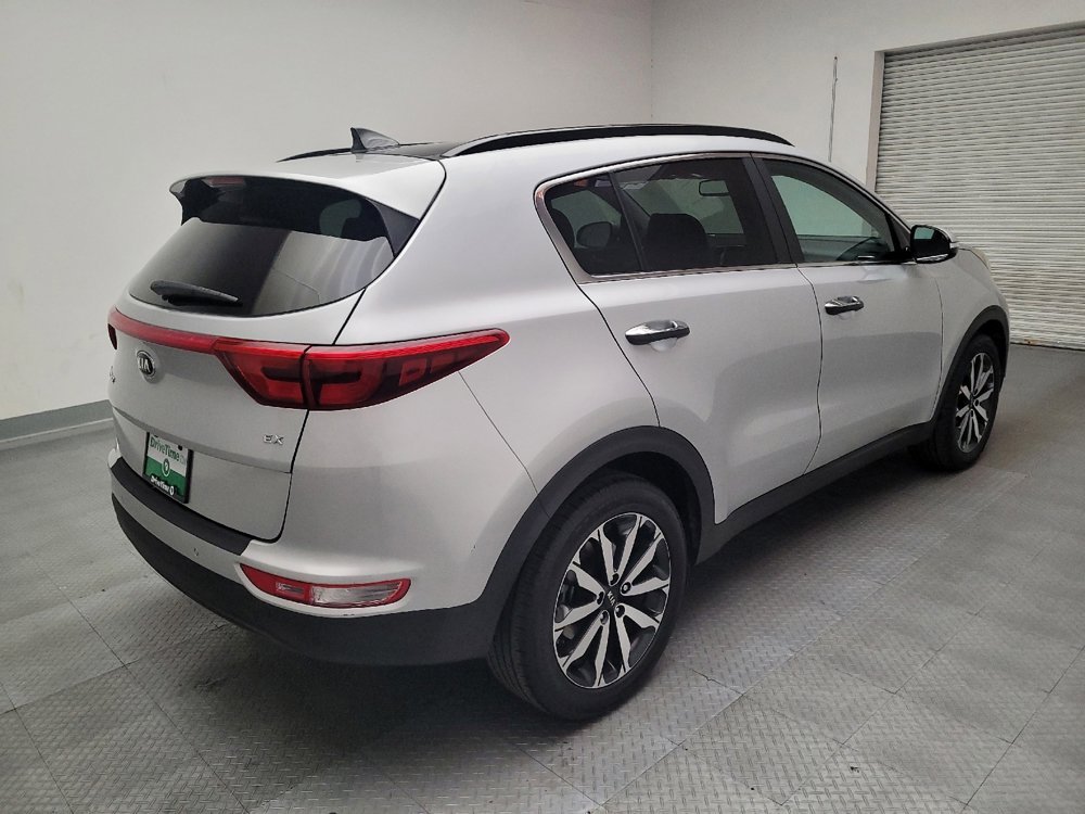 Used 2019 Kia Sportage EX w/ EX Technology Package image 9