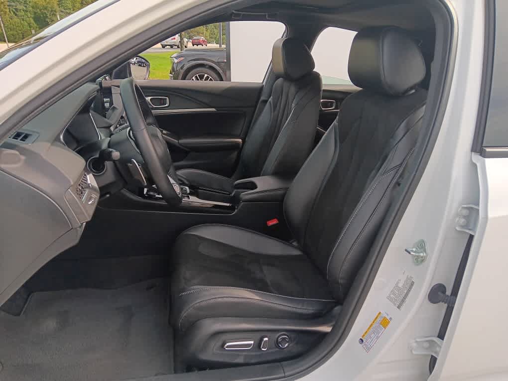 Used 2024 Acura Integra A-Spec w/ Technology Package FWD image 9