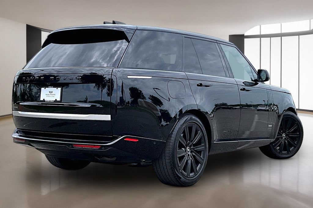 Used 2023 Land Rover Range Rover Autobiography AWD/4WD image 2