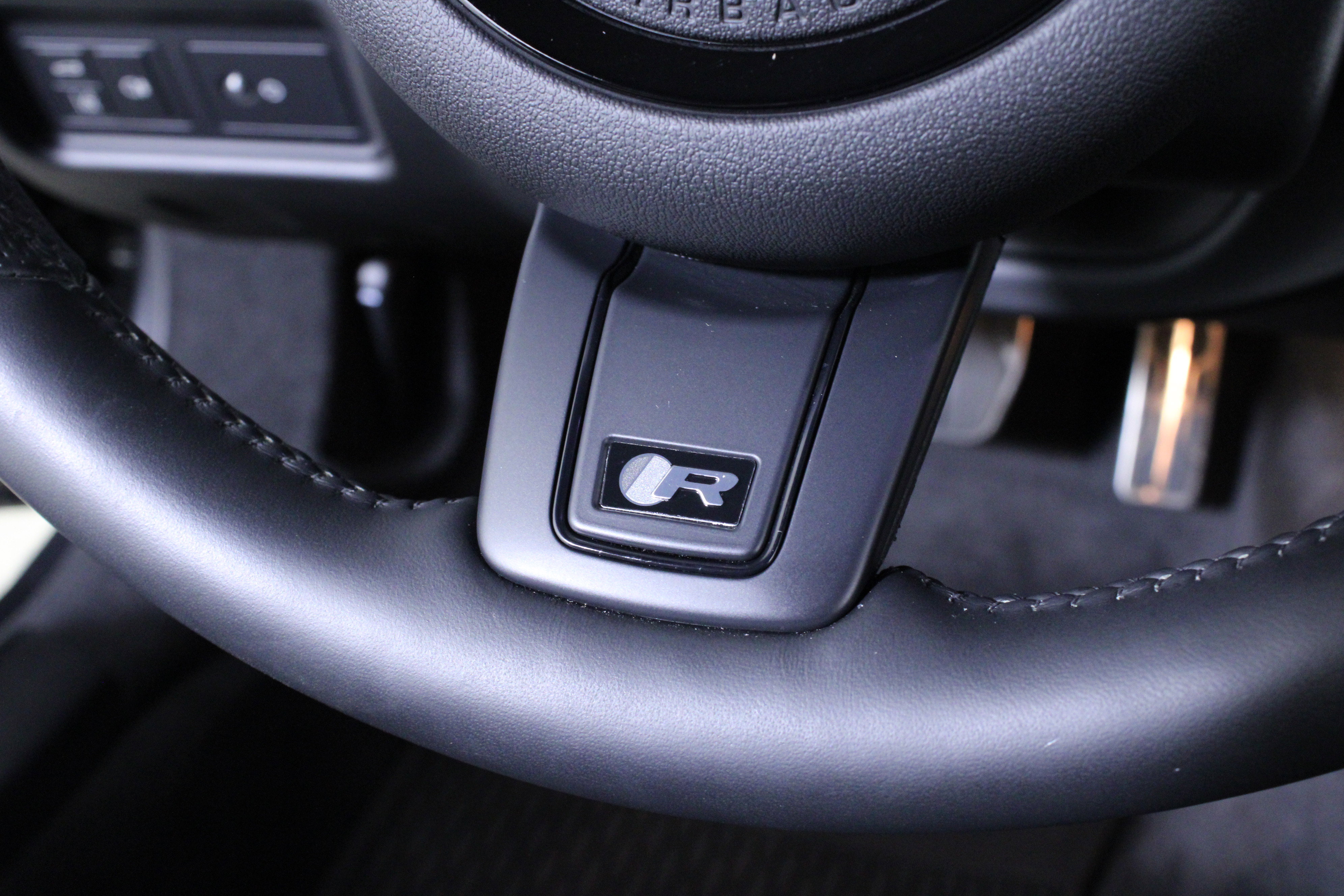 Used 2024 Jaguar F-TYPE R AWD/4WD image 19