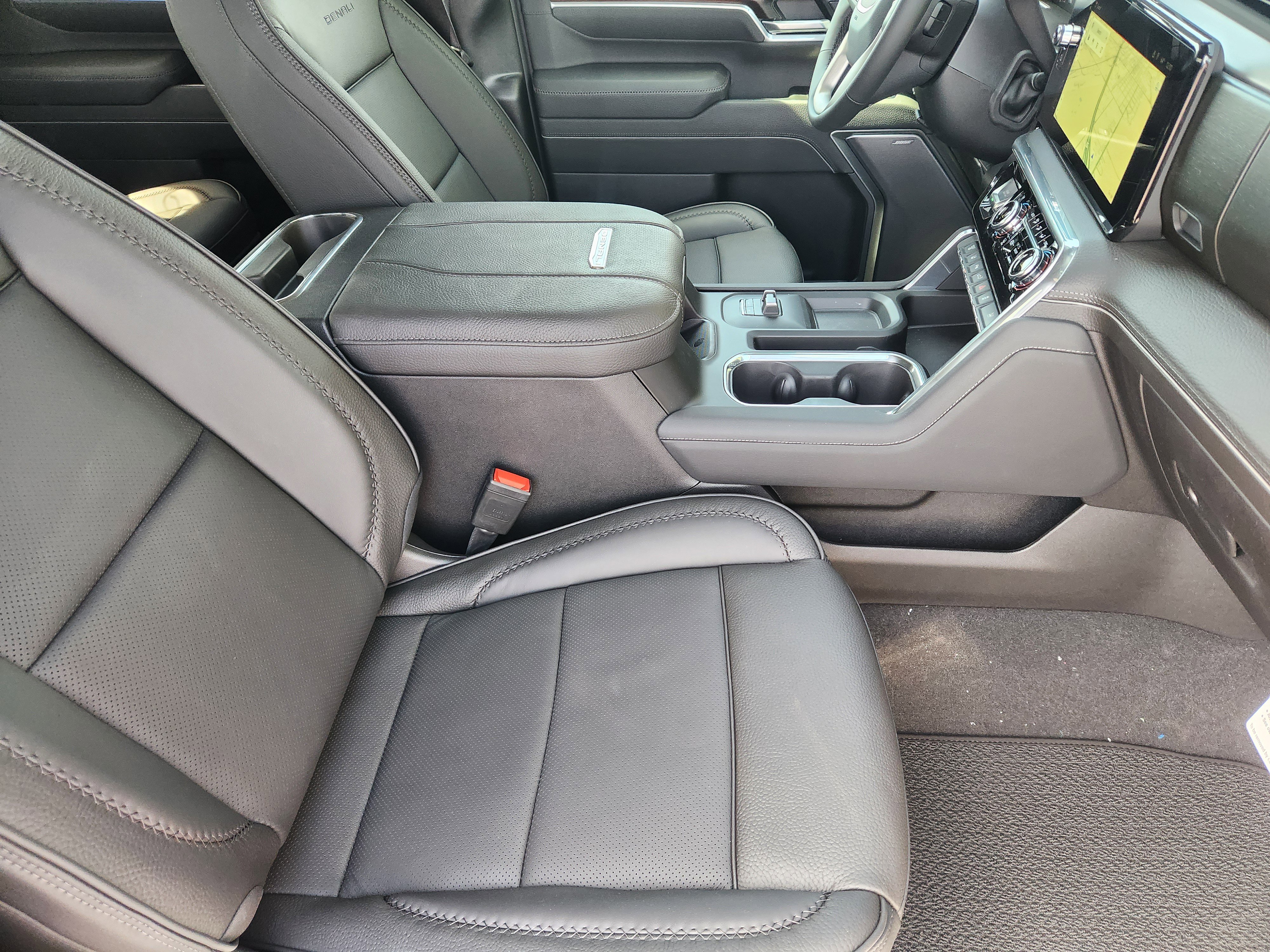 New 2026 GMC Sierra 3500 Denali w/ Denali Reserve Package AWD/4WD image 10
