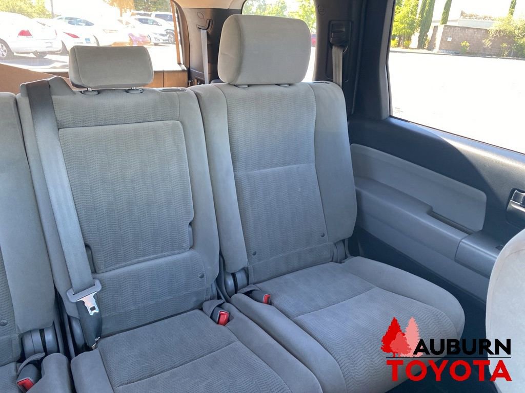 Used 2015 Toyota Sequoia SR5 RWD image 28