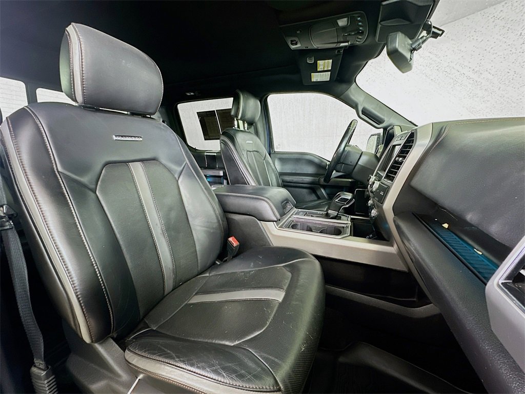 Used 2018 Ford F150 Platinum w/ Equipment Group 701A Luxury image 12