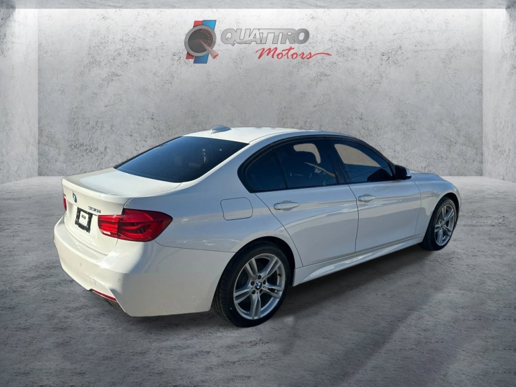 Used 2017 BMW 330i xDrive Sedan AWD/4WD image 6