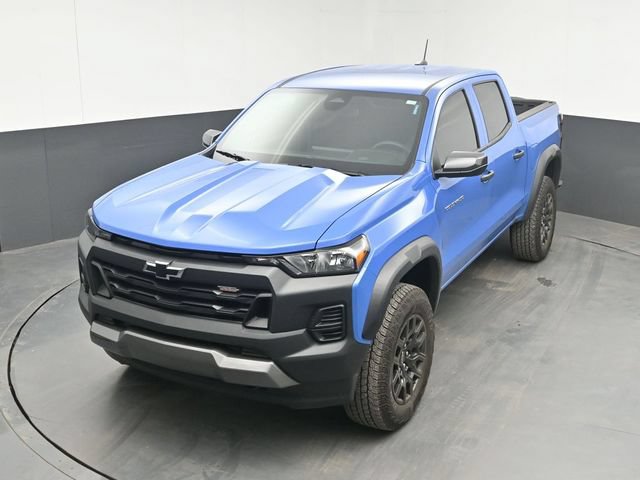 Used 2025 Chevrolet Colorado Trail Boss AWD/4WD image 15