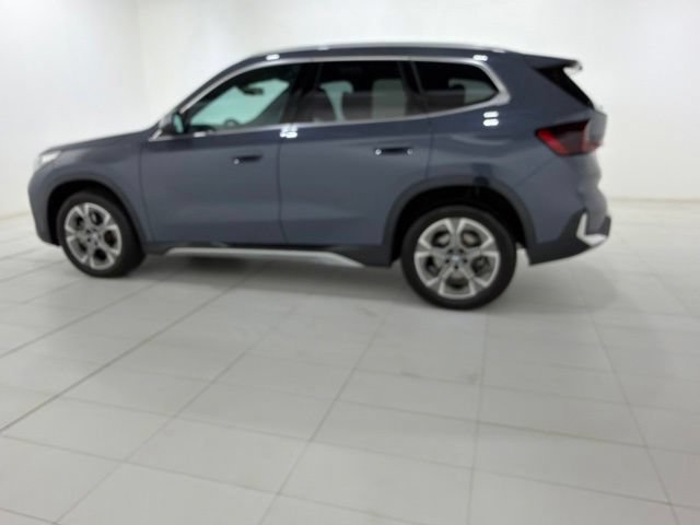 Certified 2024 BMW X1 xDrive28i w/ Technology Package AWD/4WD image 2