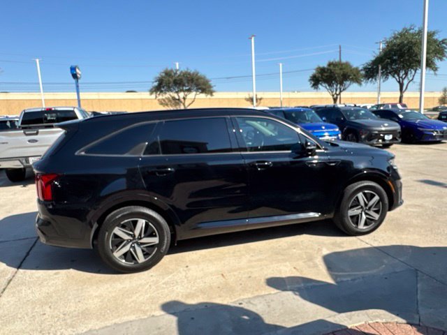Used 2023 Kia Sorento EX FWD image 10