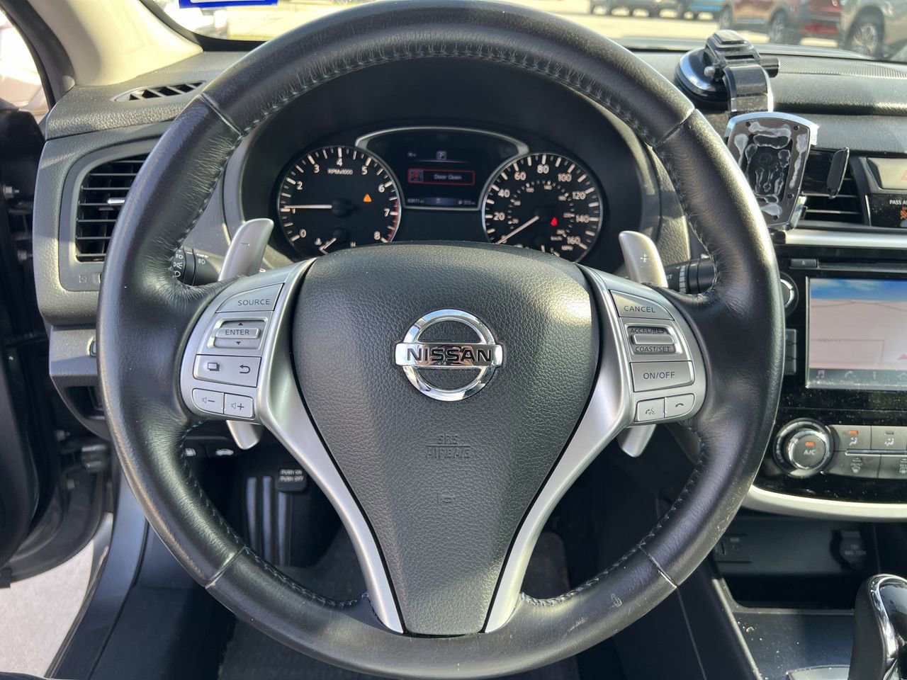 Used 2018 Nissan Altima 2.5 SR w/ SR Special Edition image 6