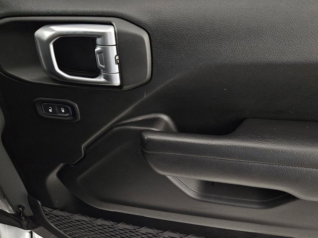 Used 2022 Jeep Gladiator Mojave w/ LED Lighting Group image 27