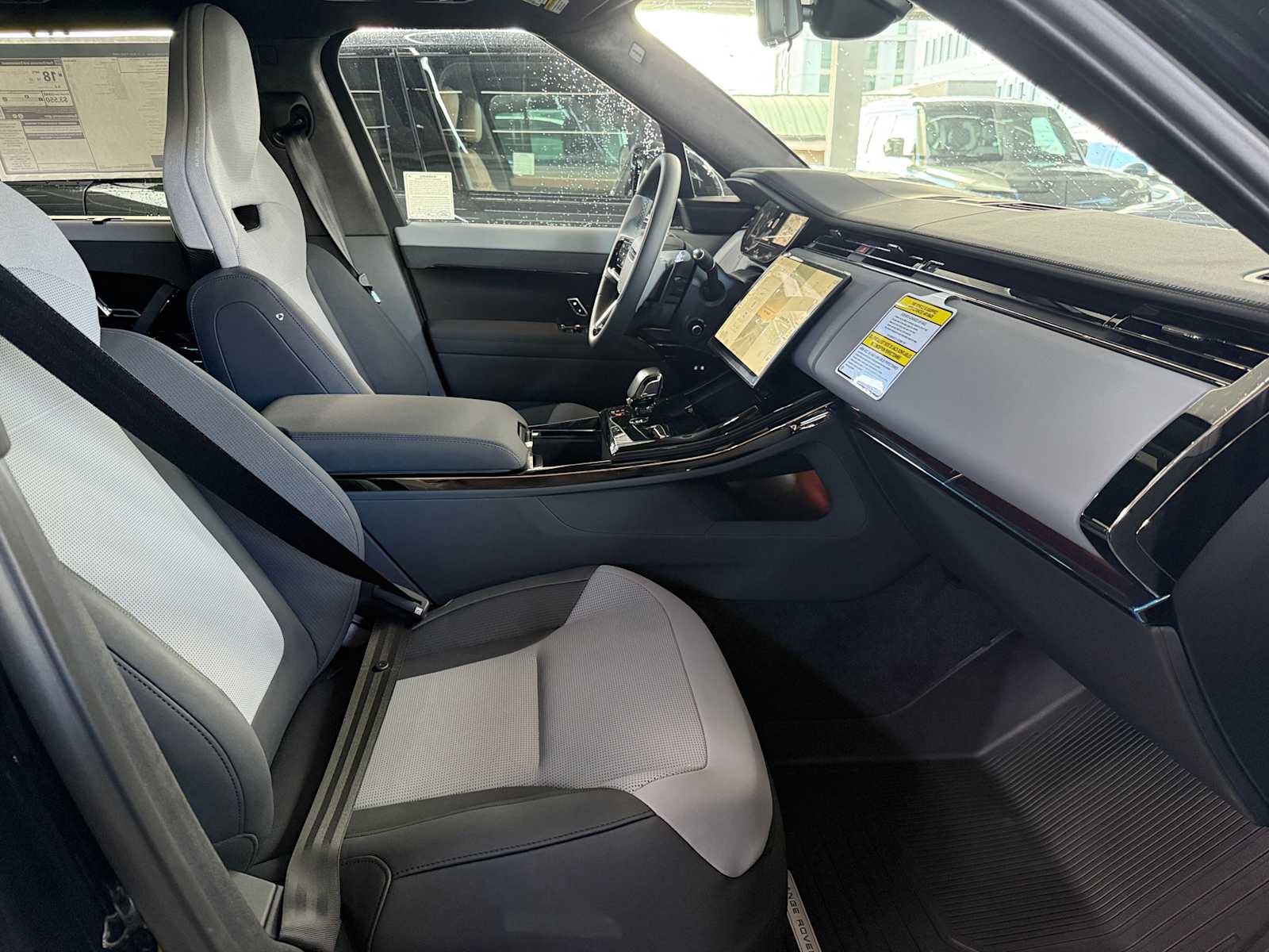 New 2025 Land Rover Range Rover Sport SV Edition Two image 8