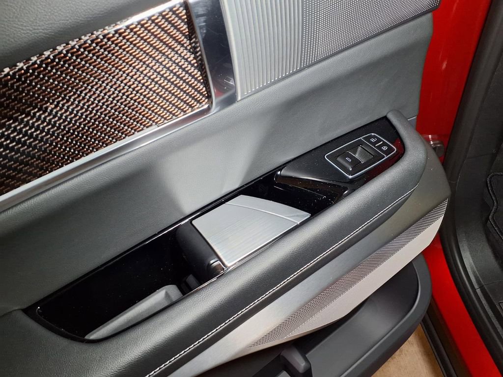 New 2026 Cadillac Vistiq Sport AWD/4WD image 11
